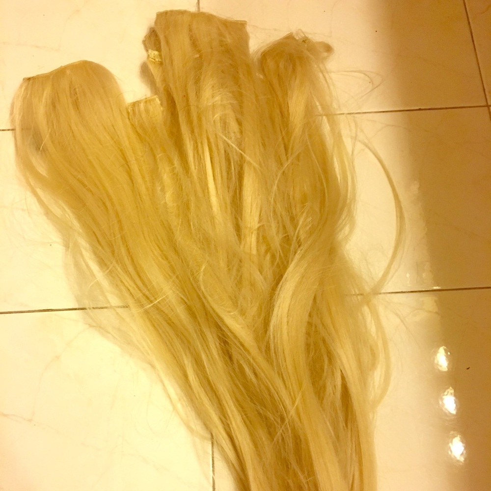 Clip in extensions